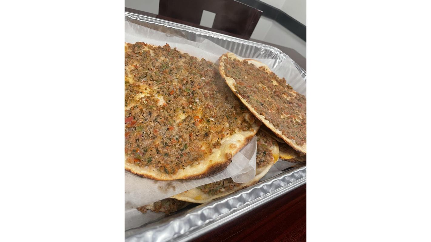 Lahmajun